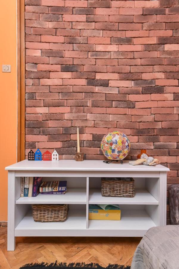 Vintage Spot - Colorful One-Bedroom Apartment By Flat Mаnager Sofia Exterior photo